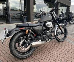 Cyclone RA2 moto Custom 125 patente B - 7