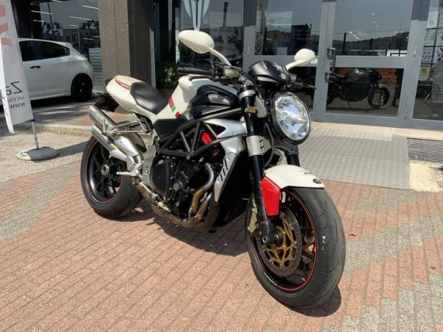 MV Agusta Brutale 910 Pochissimi chilometri unico proprietario