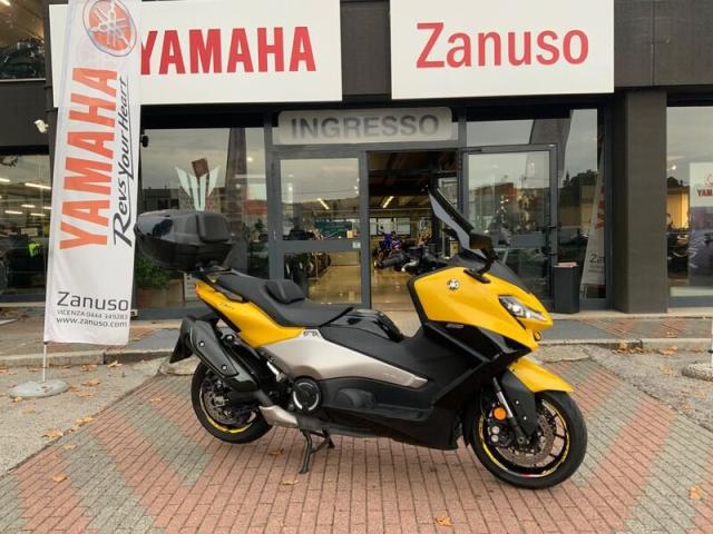 Yamaha T Max 560