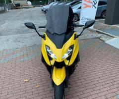 Yamaha T Max 560 - 3