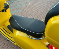 Piaggio Vespa 300 GTS - 7