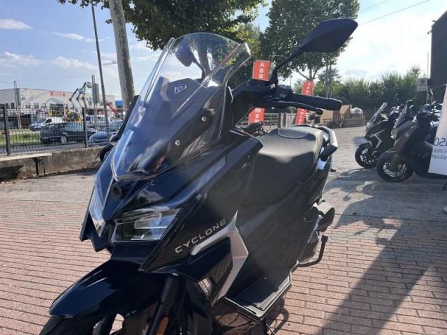Cyclone RT1 scooter 125 guidabile anche patente B