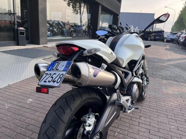 Ducati Monster 696+