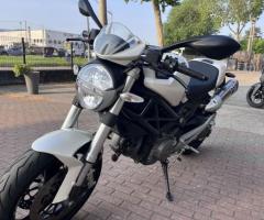Ducati Monster 696+ - 14