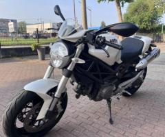 Ducati Monster 696+ - 15