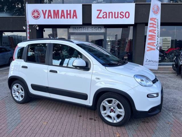 FIAT Panda 1.0 firefly hybrid POCHI KM