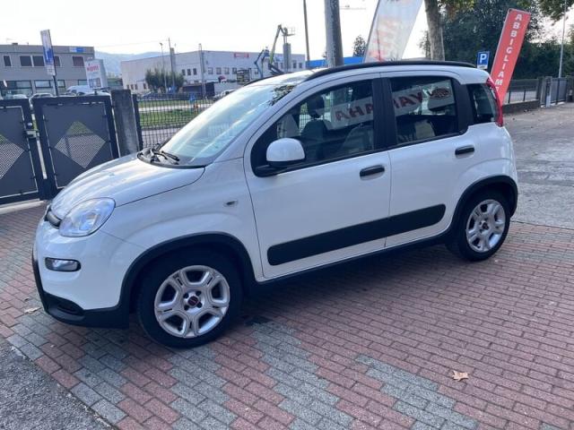 FIAT Panda 1.0 firefly hybrid POCHI KM