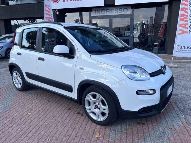 FIAT Panda 1.0 firefly hybrid POCHI KM