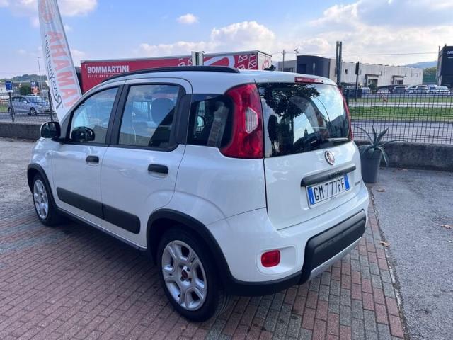 FIAT Panda 1.0 firefly hybrid POCHI KM