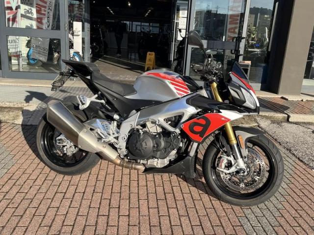 Aprilia Tuono V4 1100