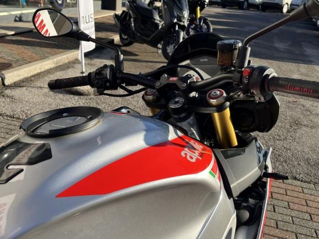 Aprilia Tuono V4 1100