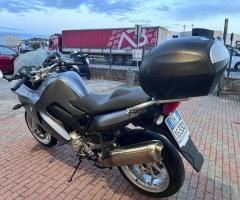 BMW F 800 ST - 6
