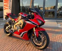 Honda CBR 1000 - 2