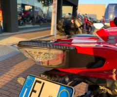 Honda CBR 1000 - 6