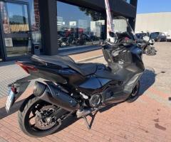 Yamaha T Max 560 Tech - 4