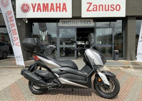 Yamaha X-Max 400