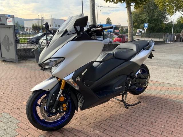 Yamaha T Max 530
