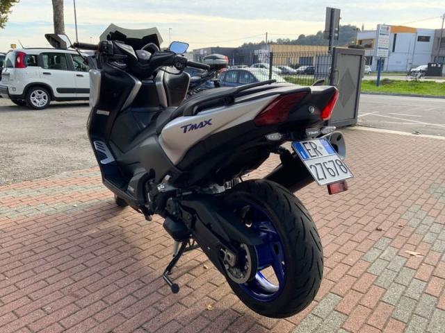 Yamaha T Max 530