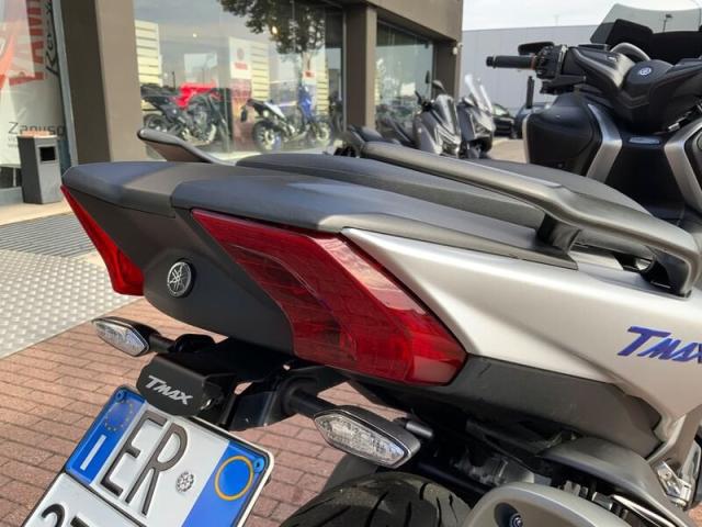Yamaha T Max 530