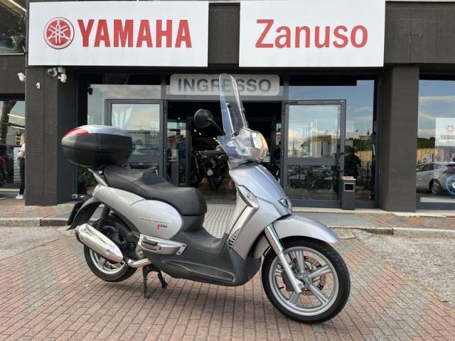 Aprilia Scarabeo 250 IE