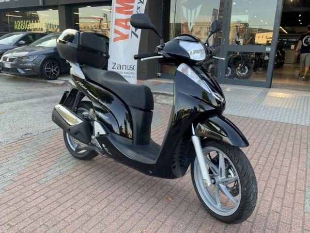 Honda SH 300 Pochissimi chilometri