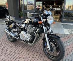 Yamaha XJR 1300 - 6