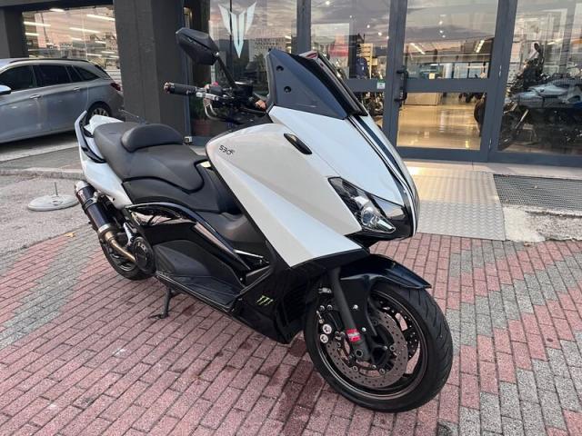 Yamaha T Max 530