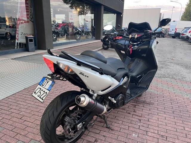 Yamaha T Max 530