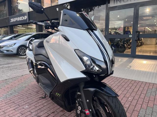 Yamaha T Max 530