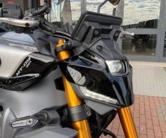 Yamaha MT-09 - 12