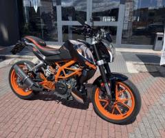 KTM 390 Duke Guidabile A2 - 11