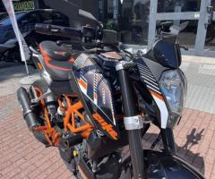 KTM 390 Duke Guidabile A2 - 12