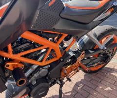 KTM 390 Duke Guidabile A2 - 13