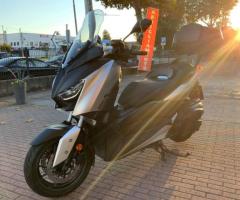 Yamaha X-Max 400 - 3