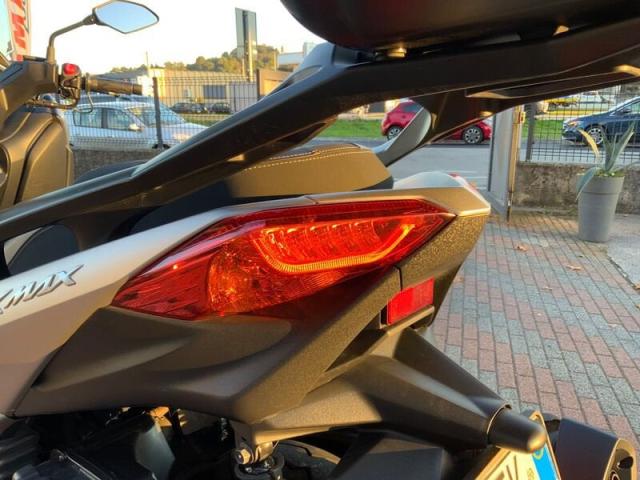 Yamaha X-Max 400
