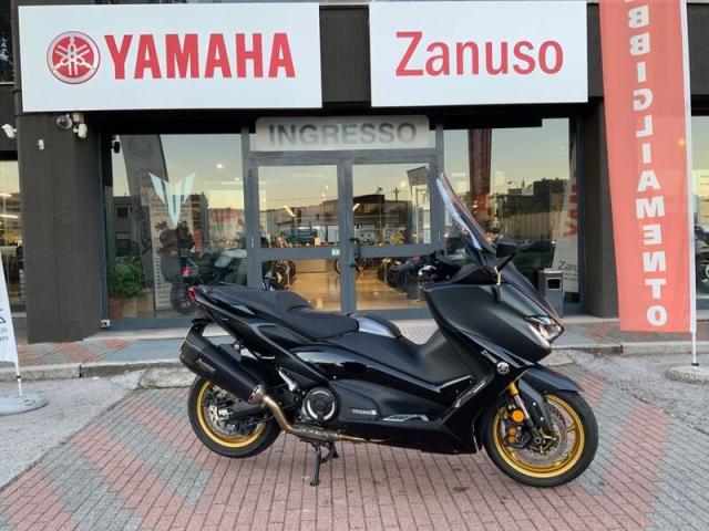 Yamaha T Max 560