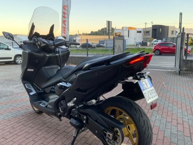 Yamaha T Max 560